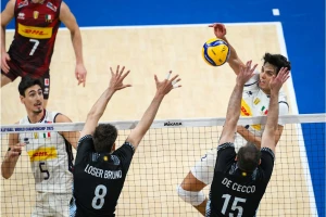 Argentinski san je završen, Italija nastavlja put ka odbrani titule